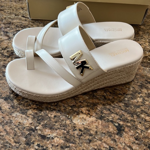 SOLD Michael Kors Cream Mid Wedge. New in Box - Picture 3 of 10
